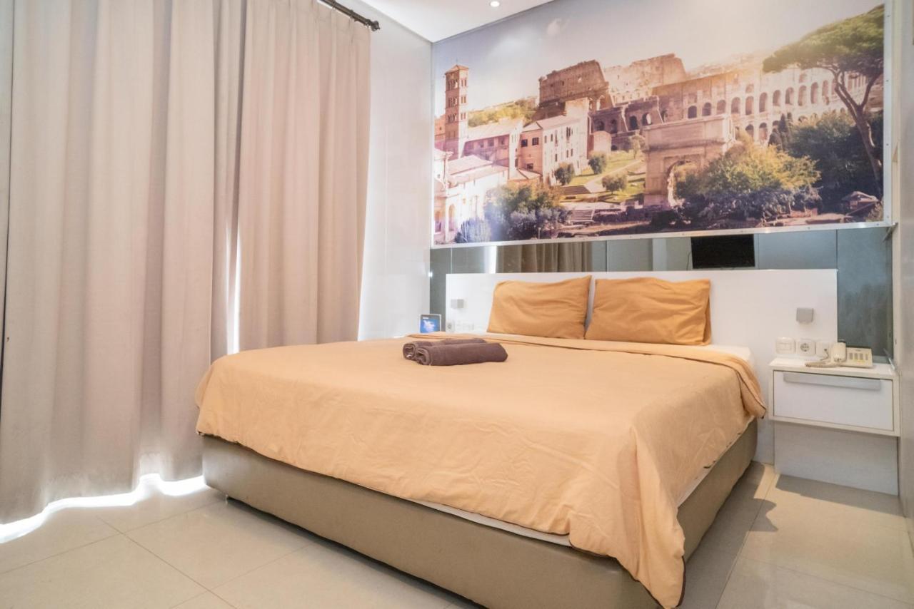 Reddoorz At Tirta Mansion Paramount Gading Cicayur Екстериор снимка