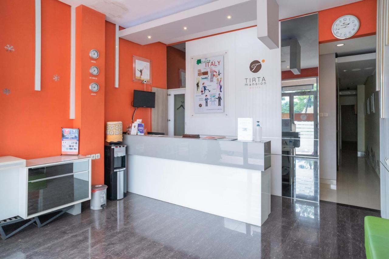 Reddoorz At Tirta Mansion Paramount Gading Cicayur Екстериор снимка